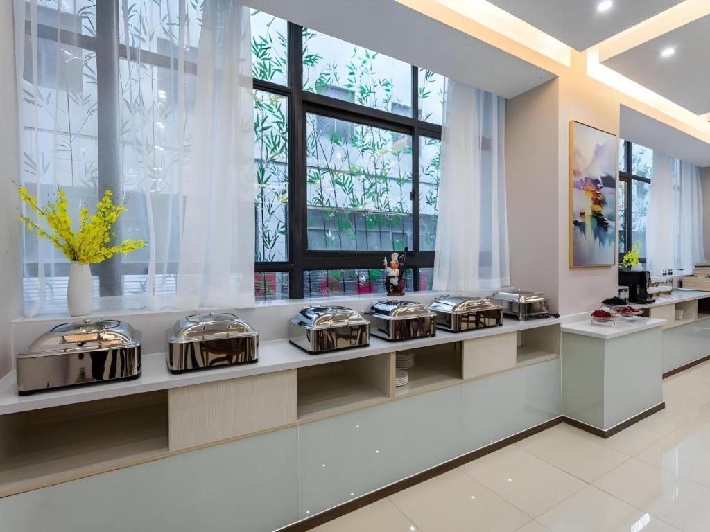 Gya Changzhou Wujin District Hutang New Era Furniture Plaza Hotel Екстер'єр фото