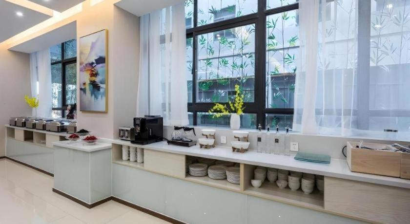 Gya Changzhou Wujin District Hutang New Era Furniture Plaza Hotel Екстер'єр фото