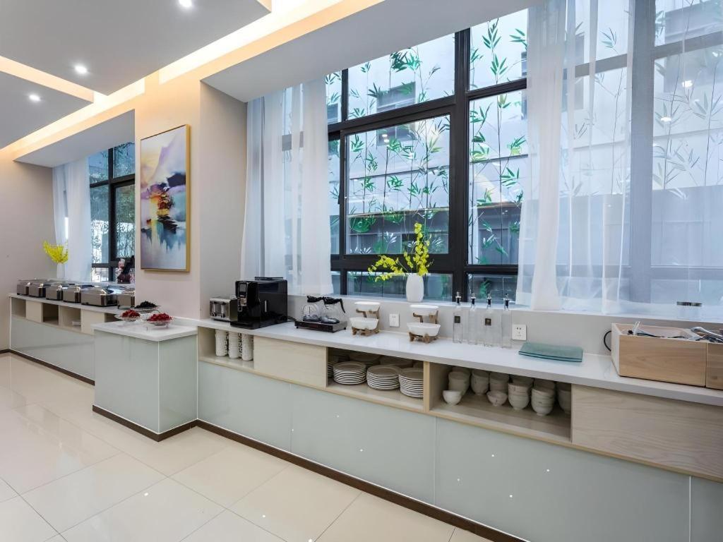 Gya Changzhou Wujin District Hutang New Era Furniture Plaza Hotel Екстер'єр фото